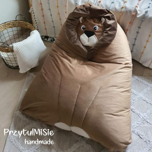 puf lion.jpg