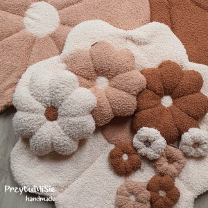 poduszka stokrotka baranek