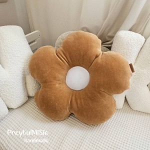 poduszka stokrotka welur
